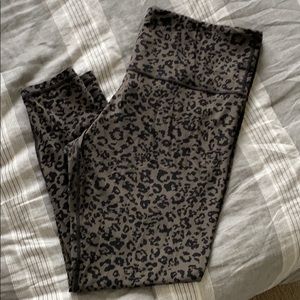 Athleta high waisted cheetah leggings. Size 2X